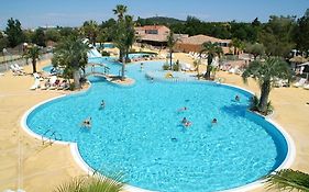 Camping Resort Les Champs Blancs